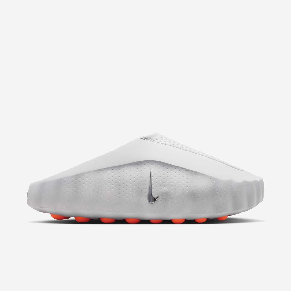 Nike Mind 001