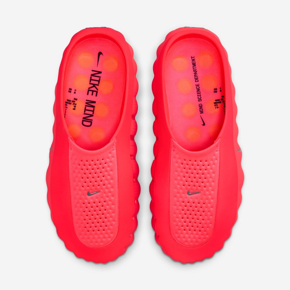 Nike Mind 001