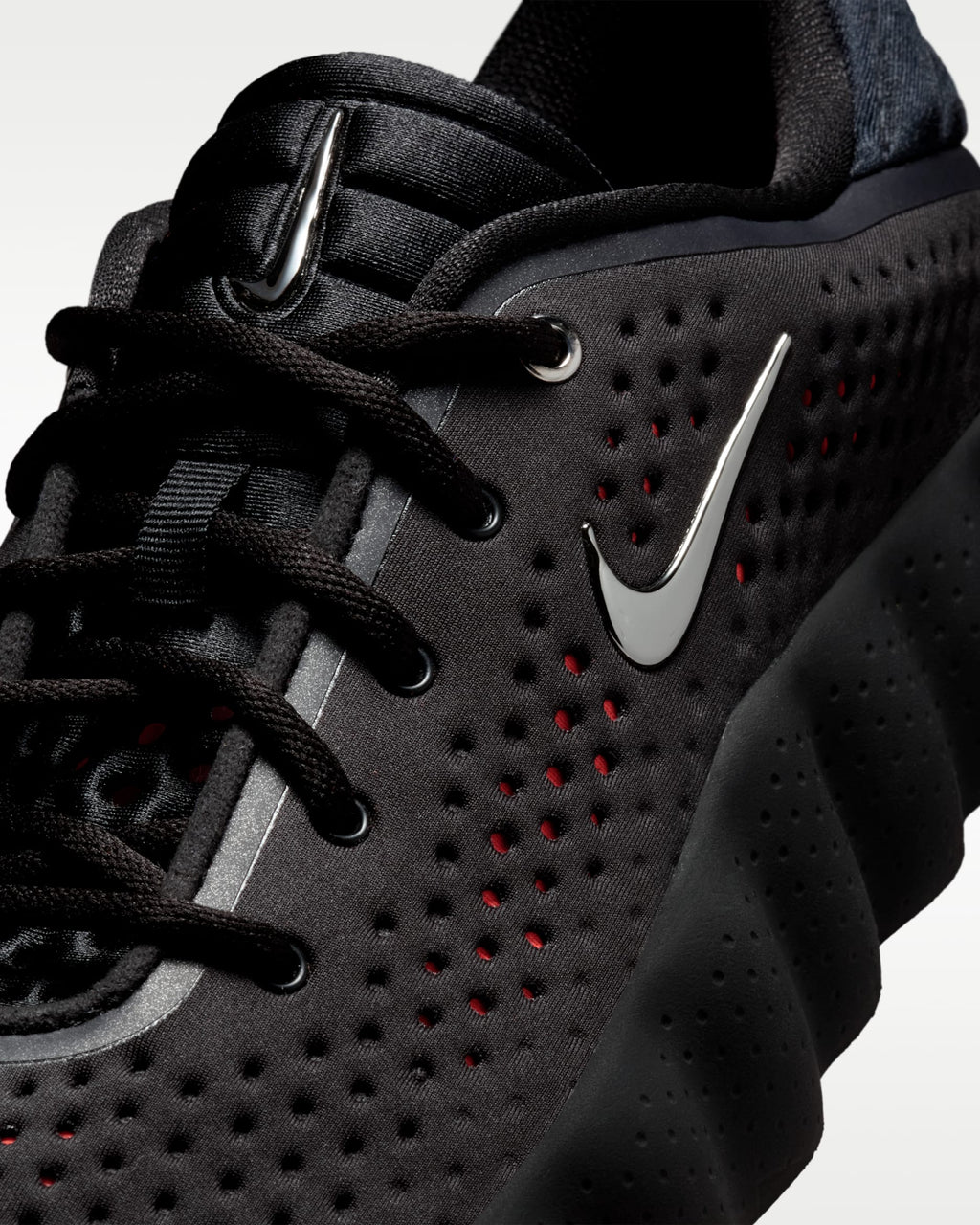 Nike Mind 002