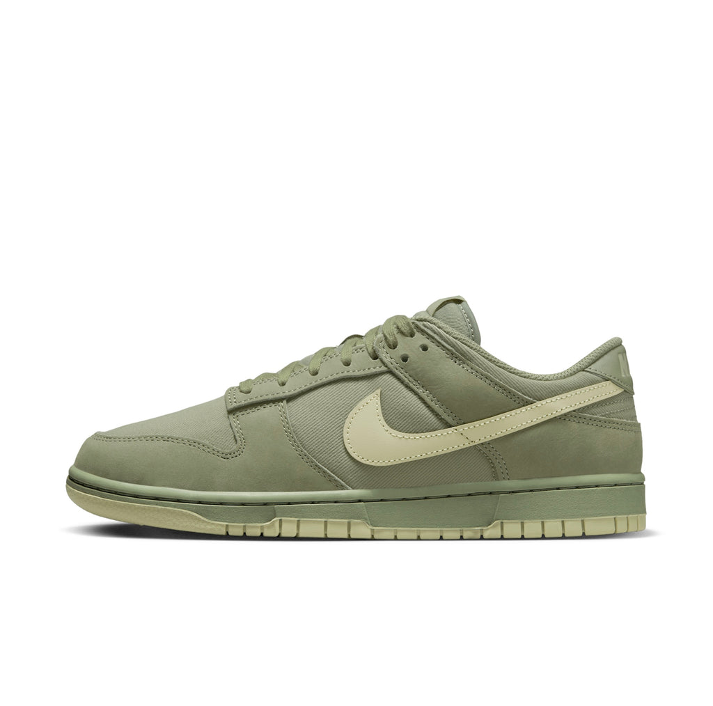 Nike Dunk Low
Oil Green and Olive Aura