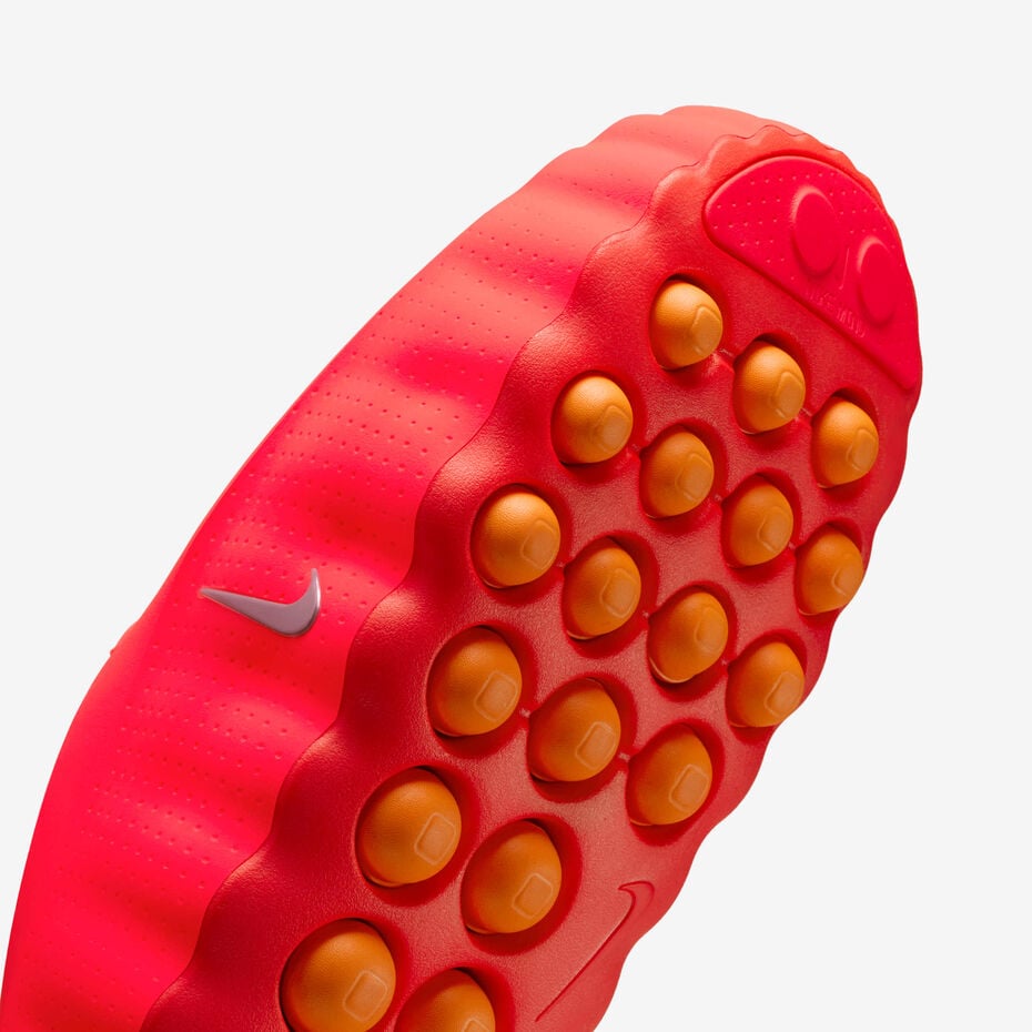 Nike Mind 001