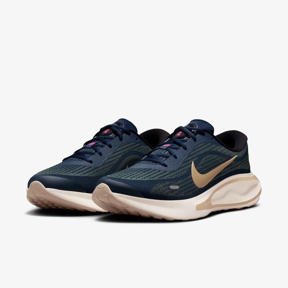 Nike Journey Run