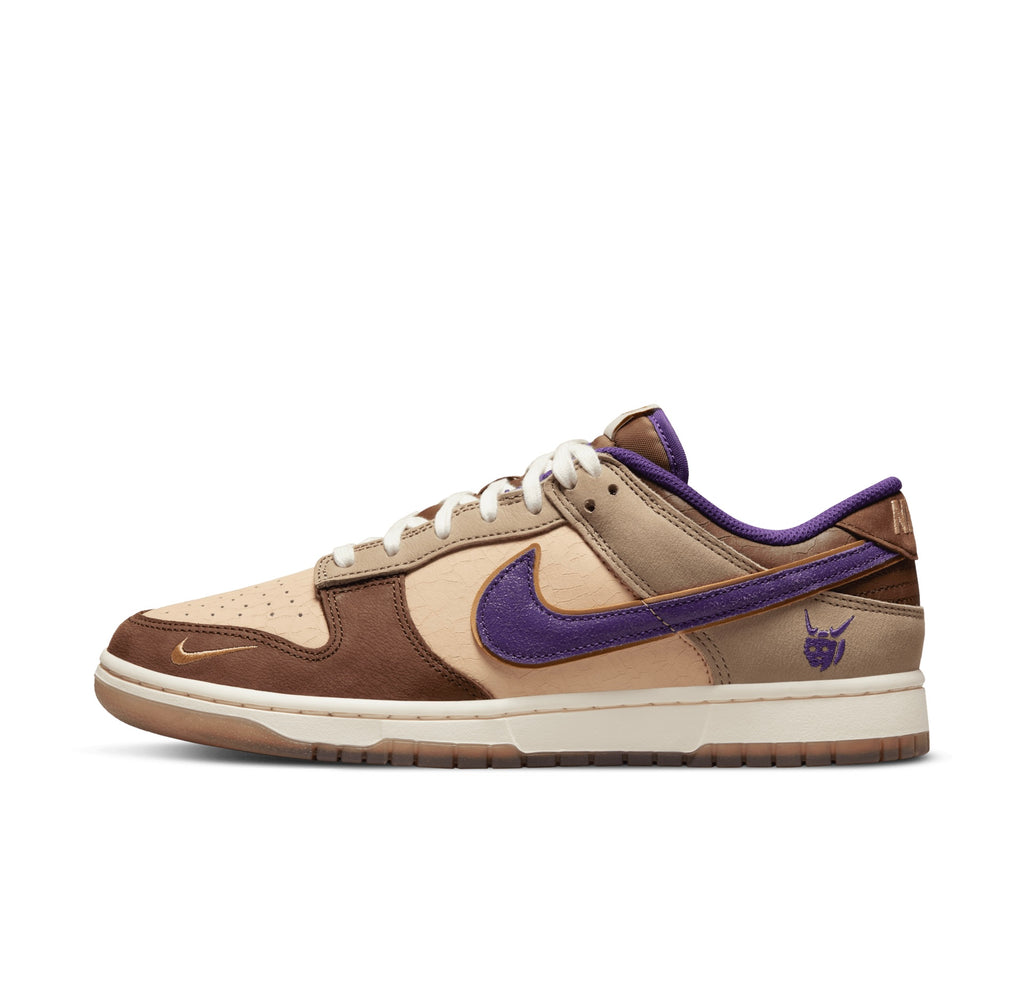Nike Dunk Low Premium