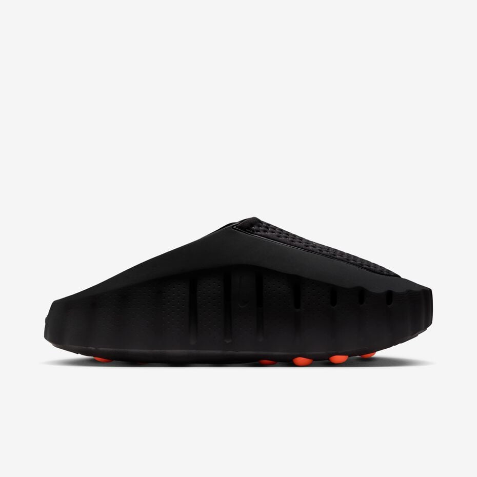 Nike Mind 001
