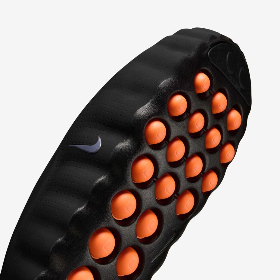 Nike Mind 001
